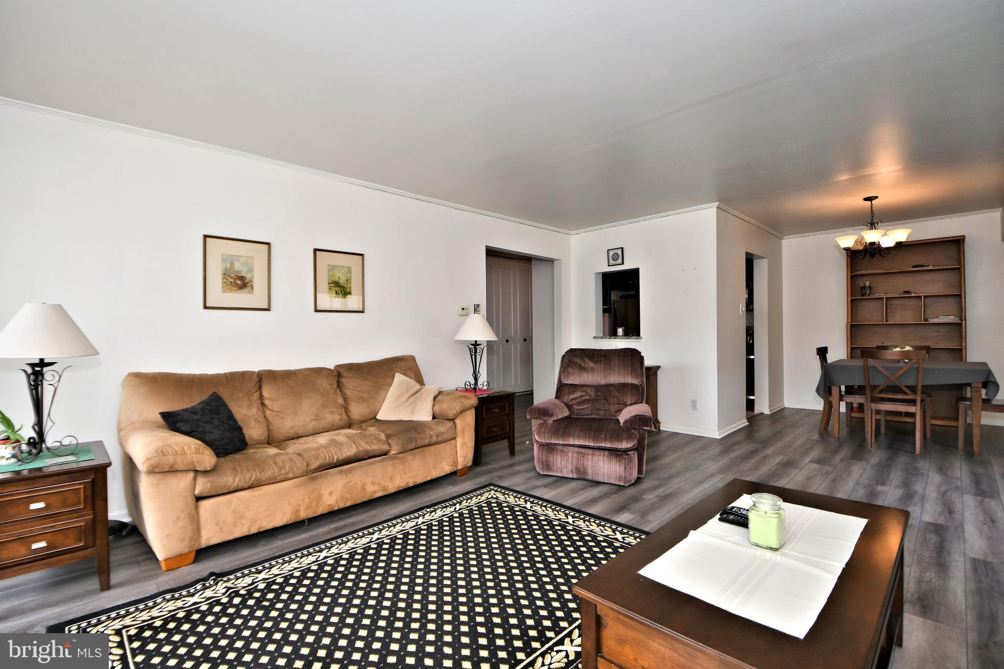 GLENHARDIE CONDOS - Residential