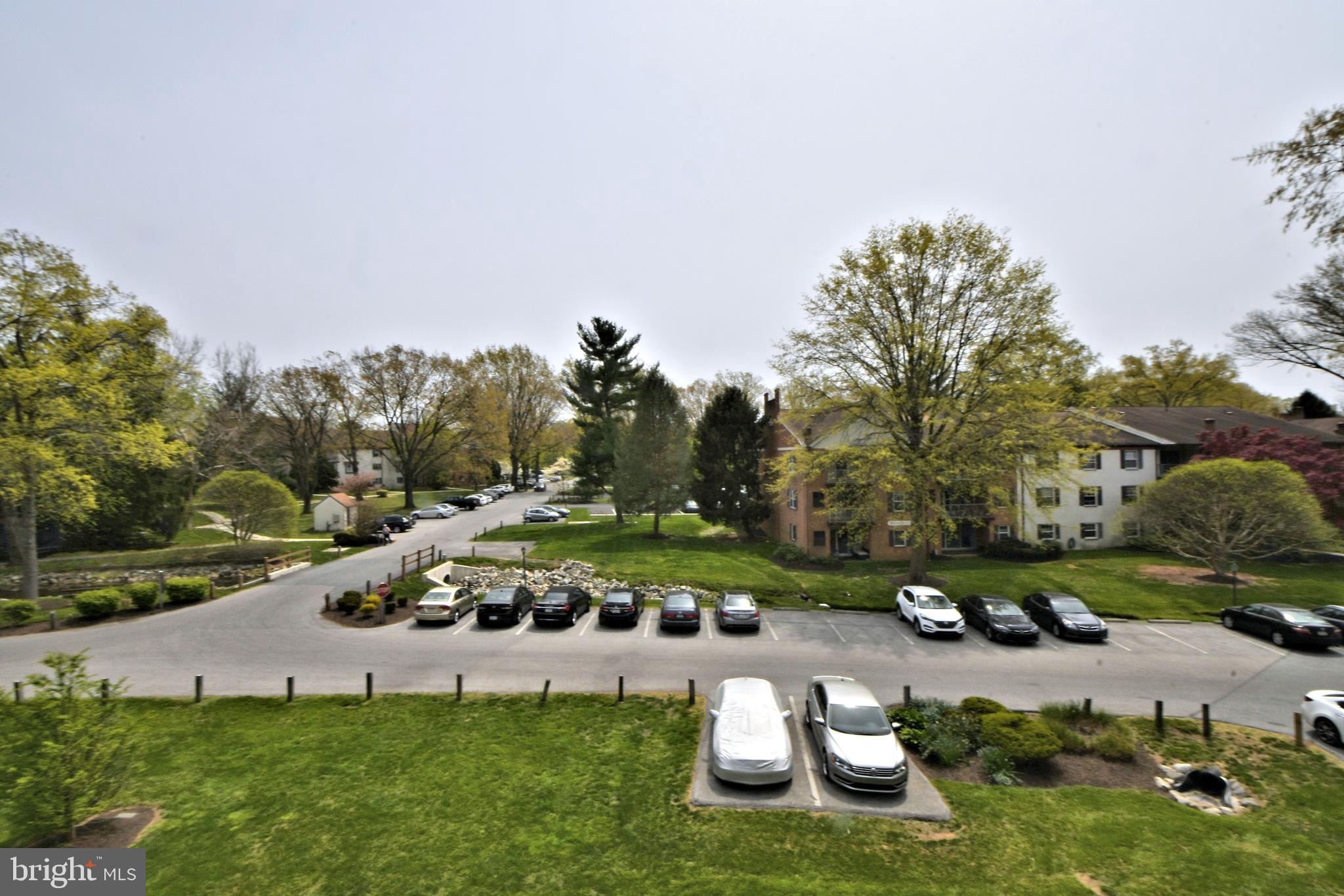 GLENHARDIE CONDOS - Residential