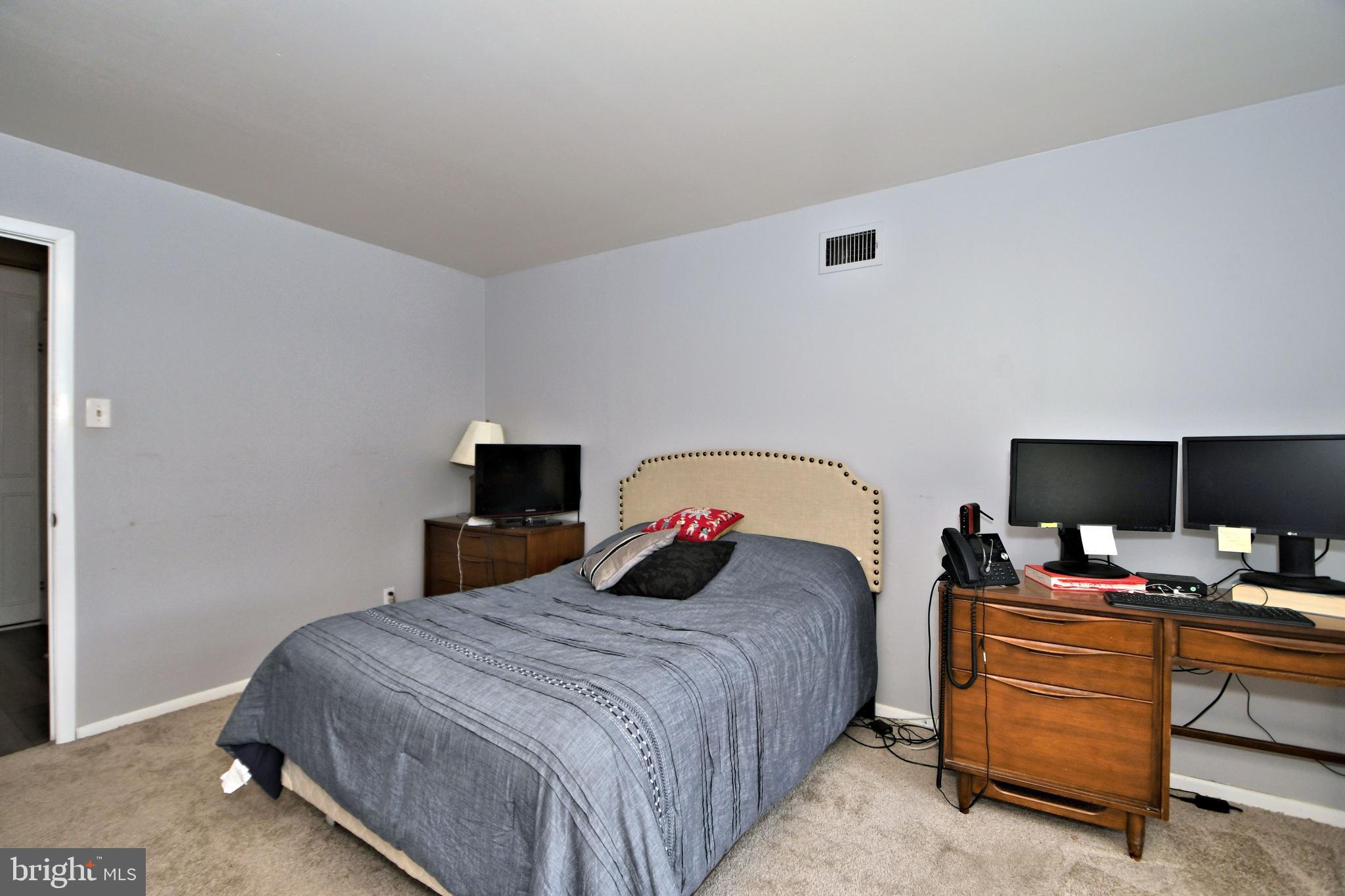 GLENHARDIE CONDOS - Residential