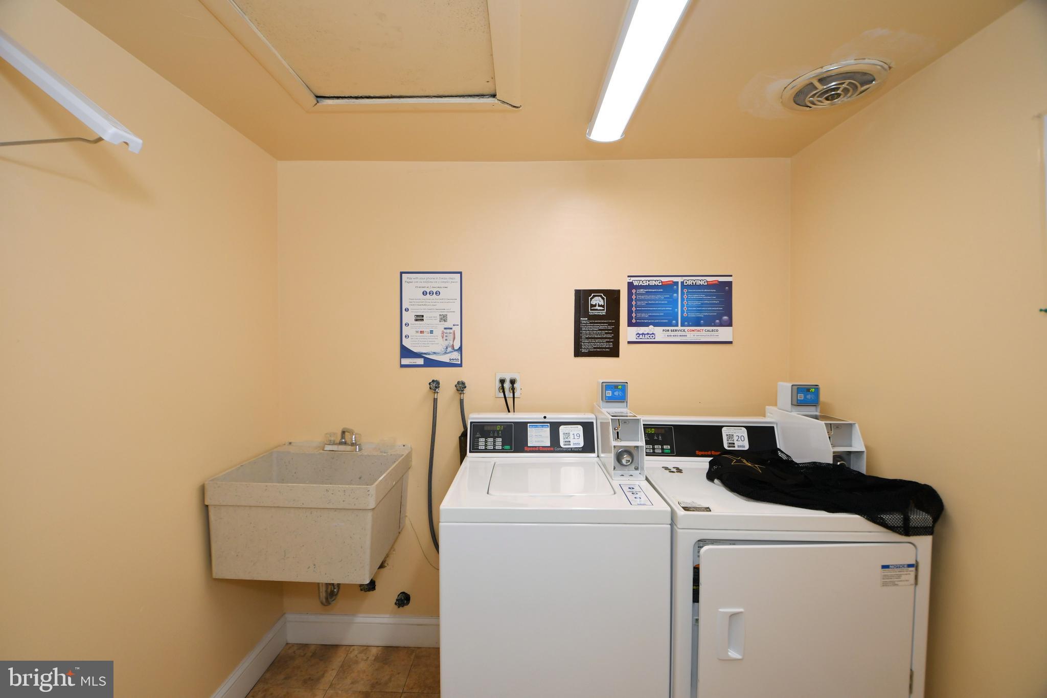 GLENHARDIE CONDOS - Residential