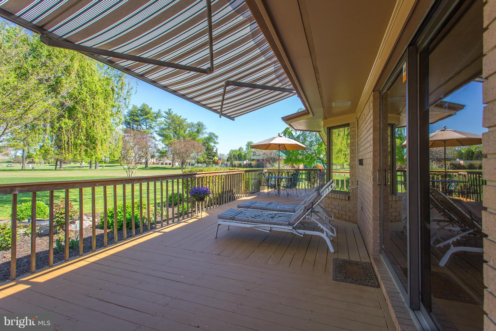 COUNTRY CLUB ESTATES - Residential