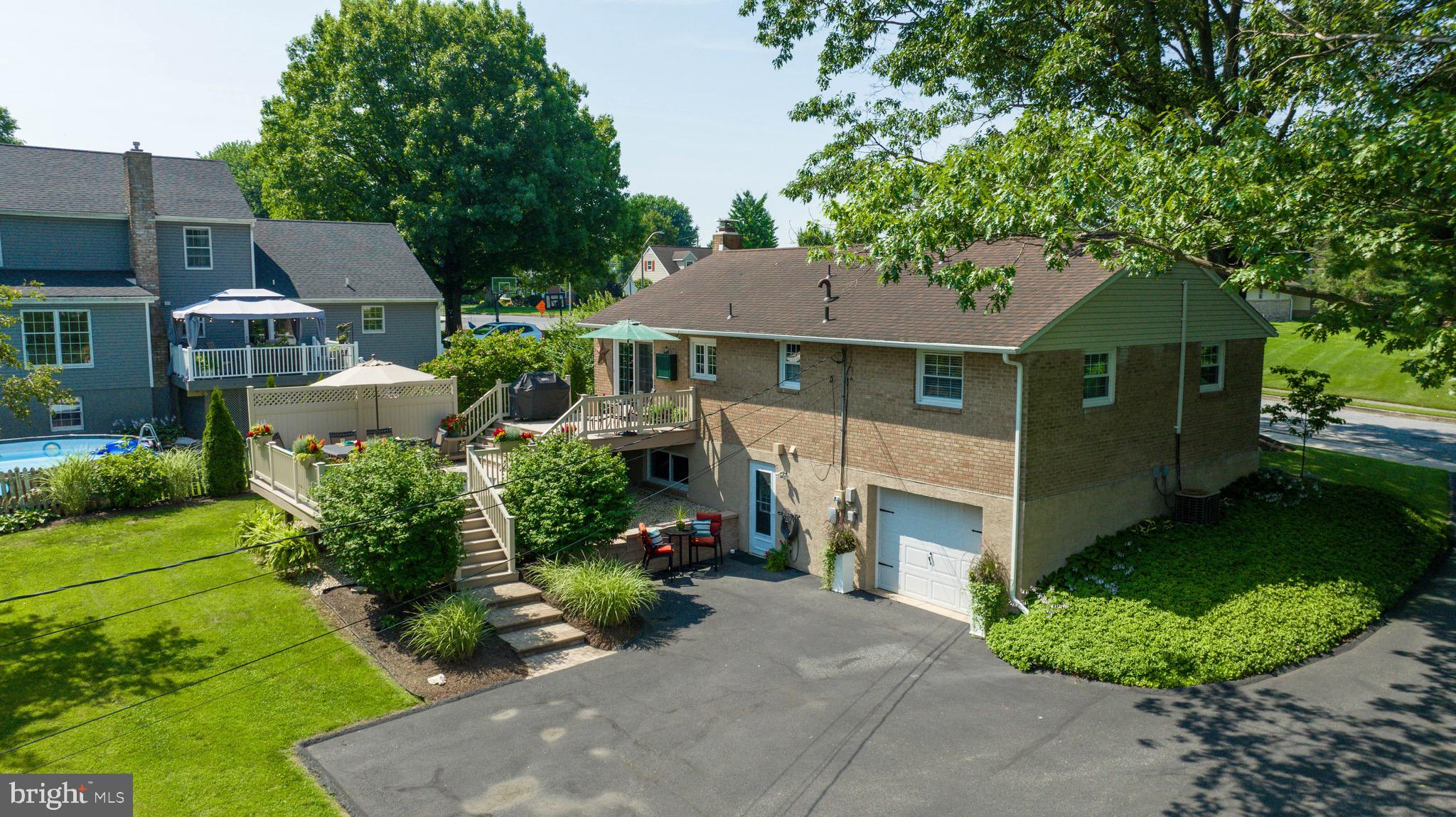 LINCOLN HEIGHTS - Residential