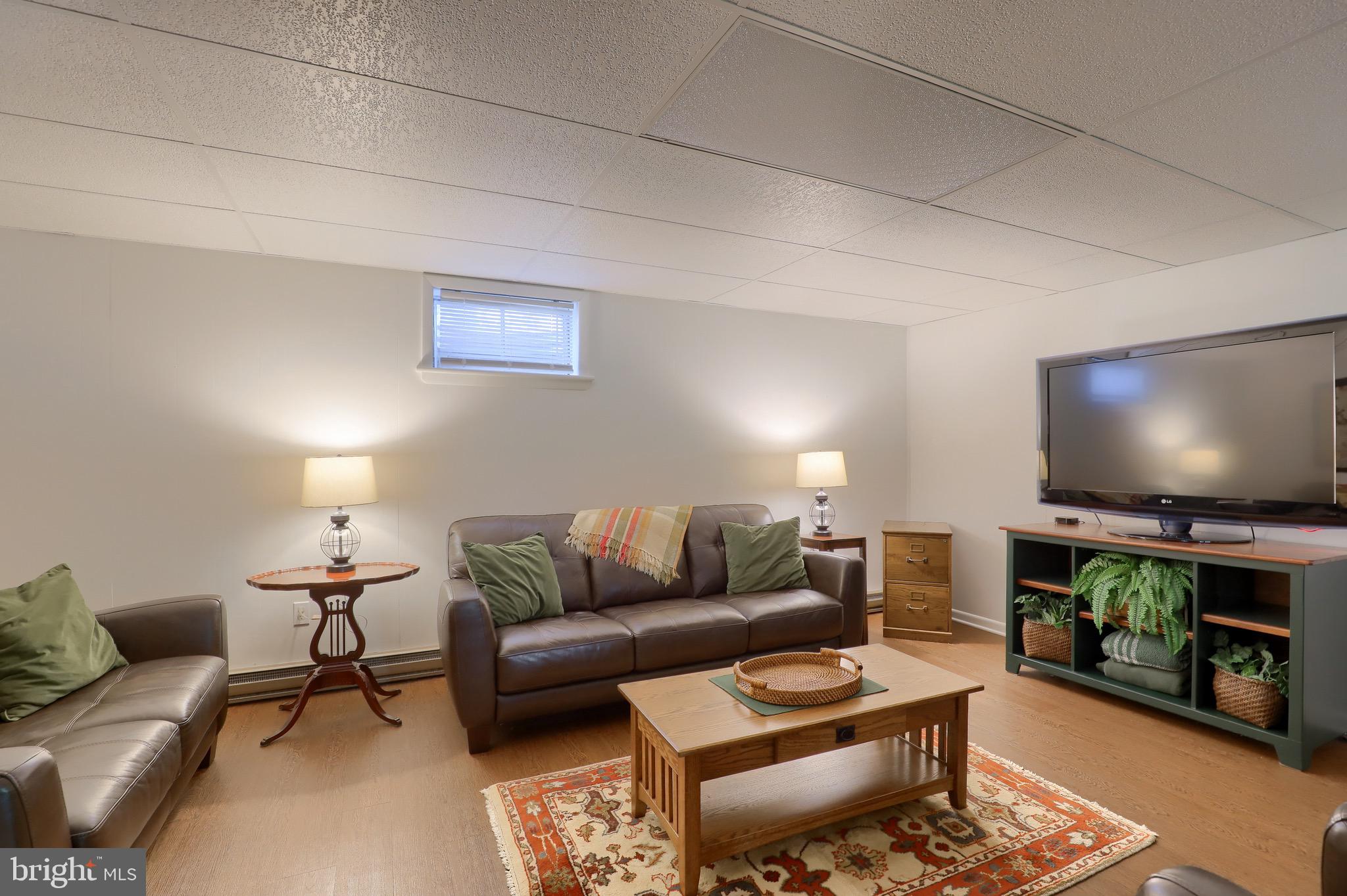 LINCOLN HEIGHTS - Residential