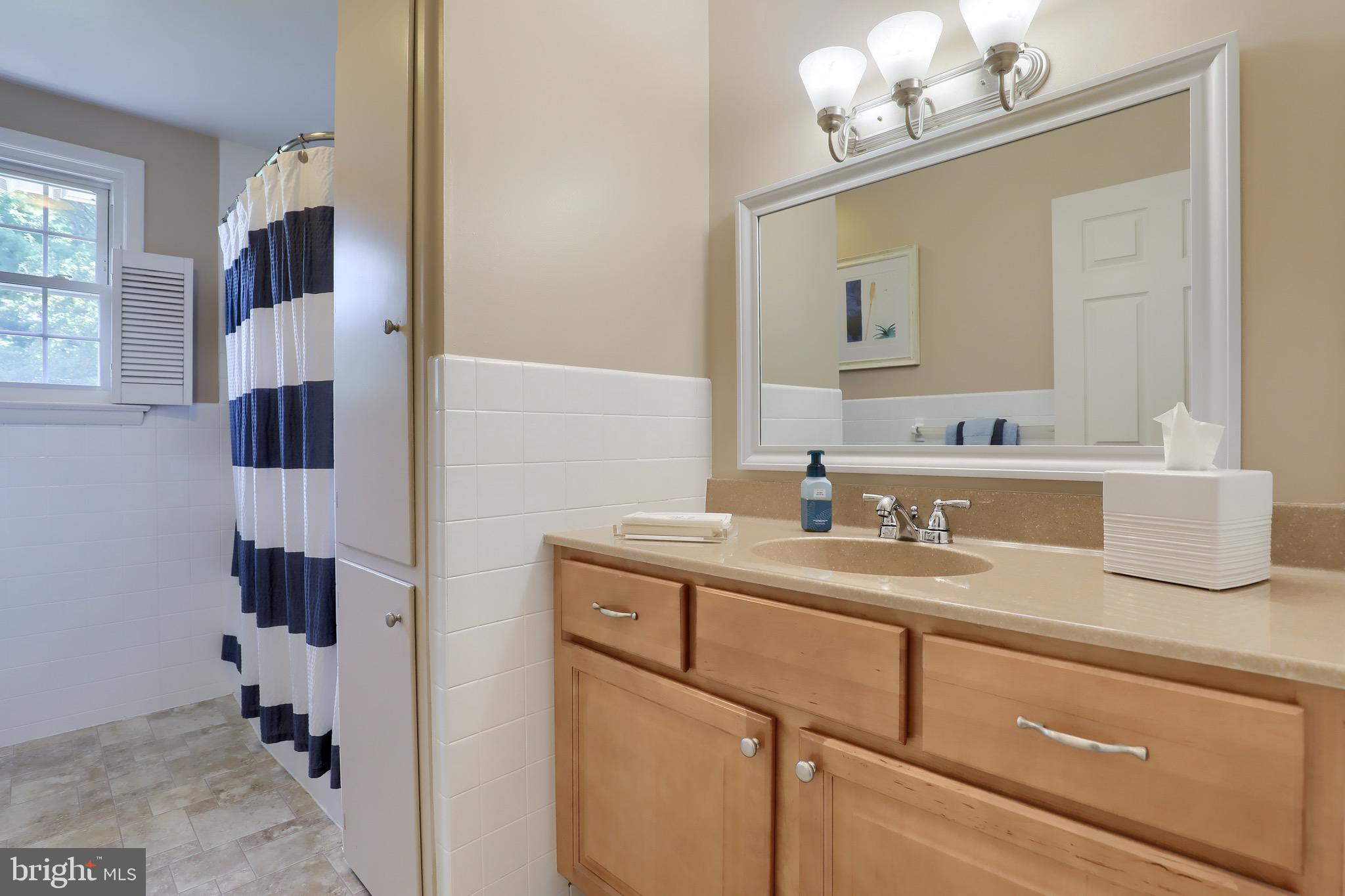 LINCOLN HEIGHTS - Residential