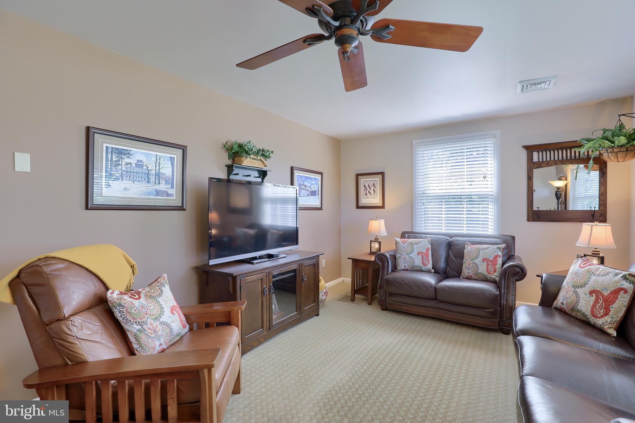 LINCOLN HEIGHTS - Residential