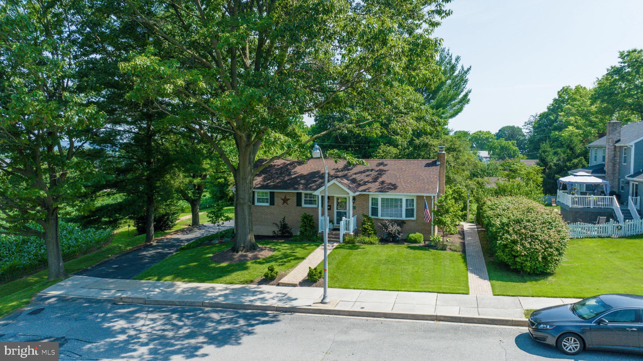 LINCOLN HEIGHTS - Residential