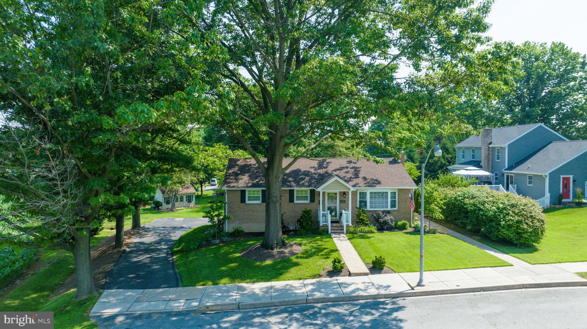 LINCOLN HEIGHTS - Residential