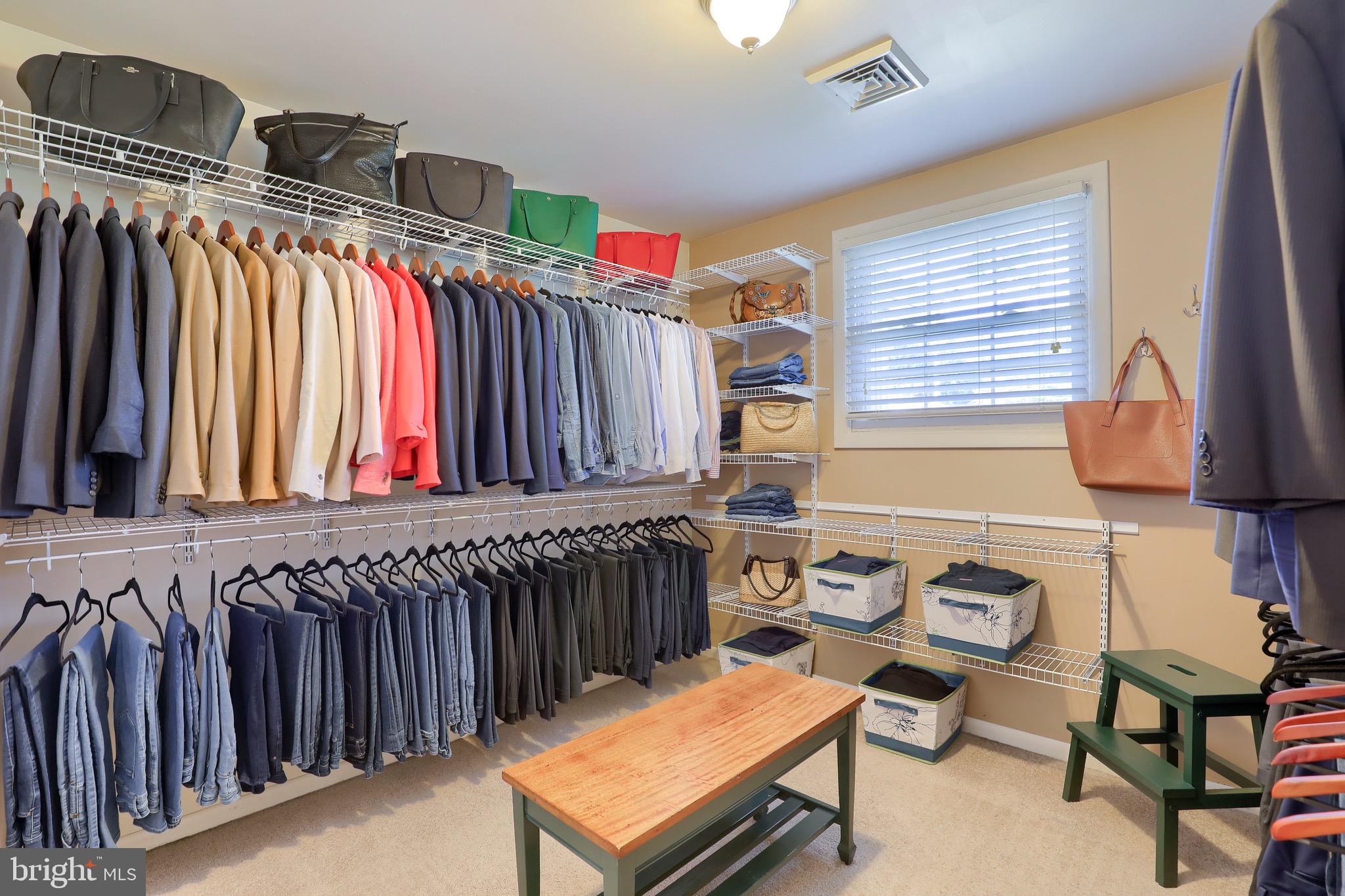 LINCOLN HEIGHTS - Residential