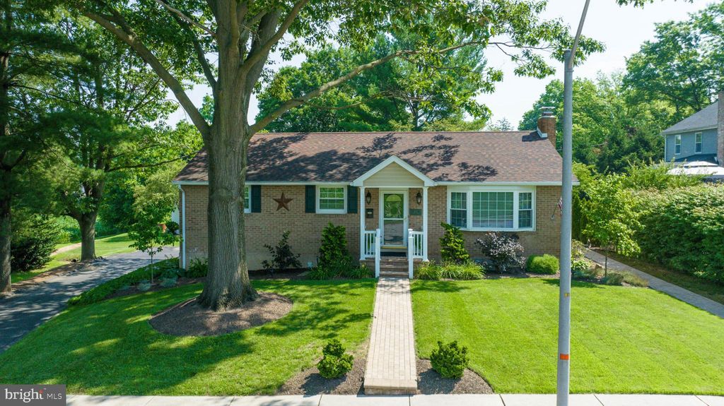 Photo of 1357 MARIE AVE, EPHRATA, PA 17522 (MLS # PALA2037708)