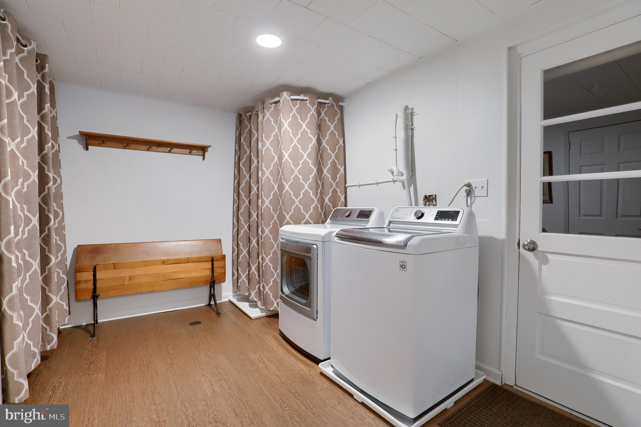 LINCOLN HEIGHTS - Residential