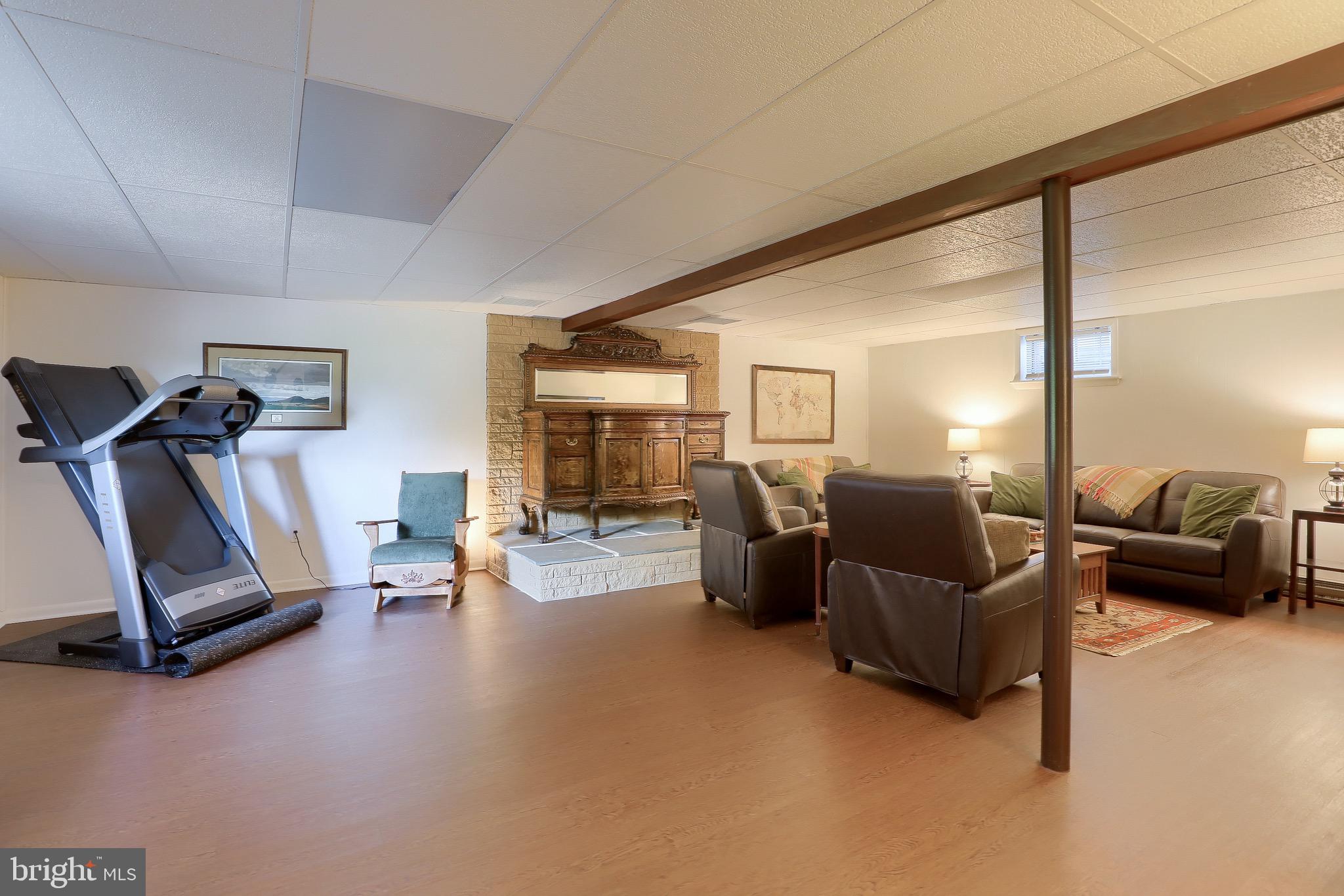 LINCOLN HEIGHTS - Residential