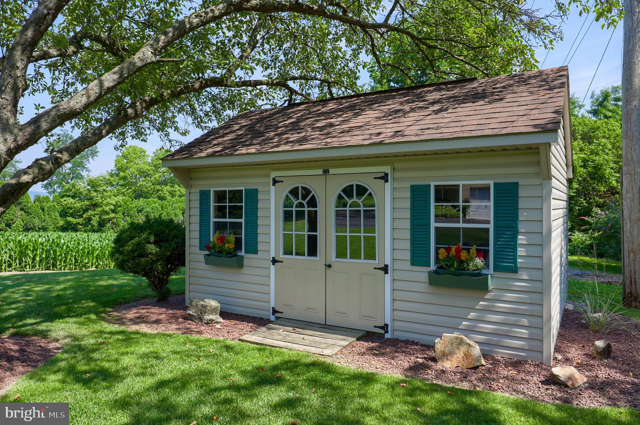 LINCOLN HEIGHTS - Residential