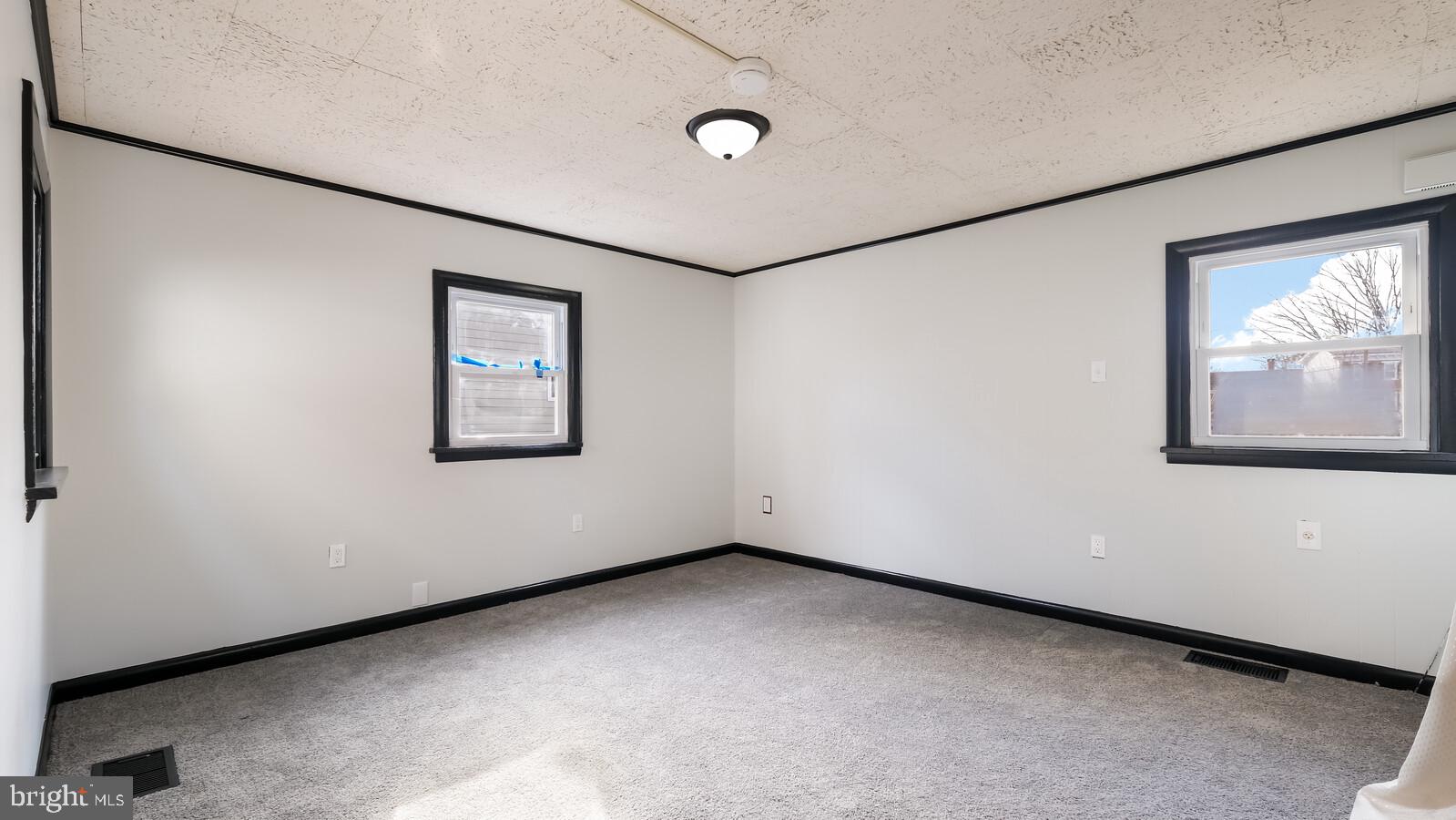 DOYLESTOWN BORO - Residential Lease