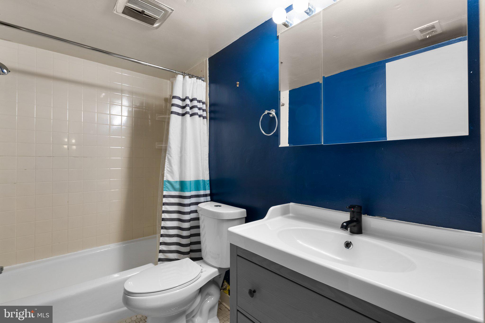 WESTCHESTER PARK - Residential