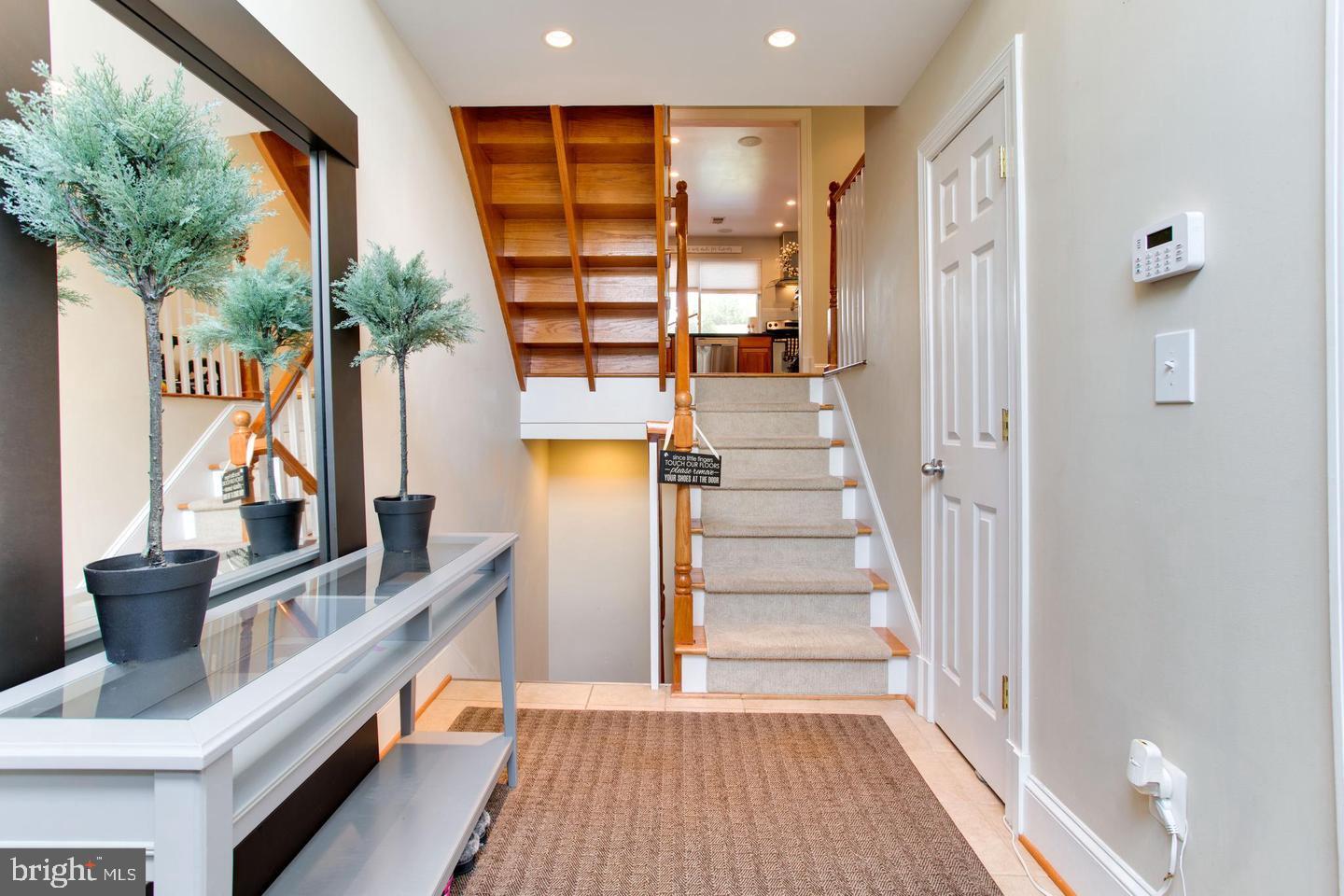 GLEN COVE - Residential Lease