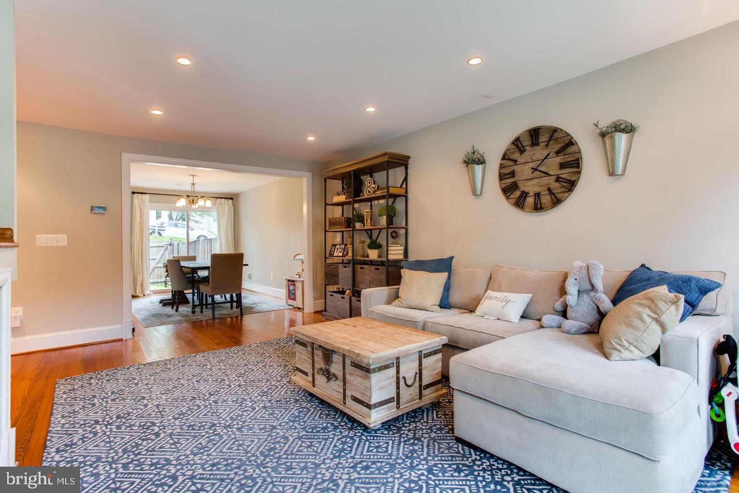 GLEN COVE - Residential Lease