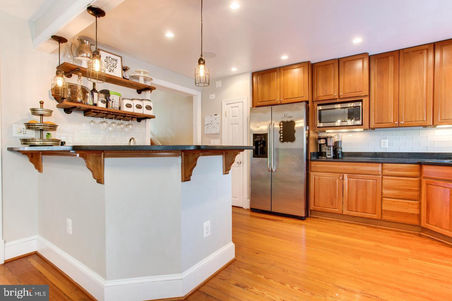 GLEN COVE - Residential Lease