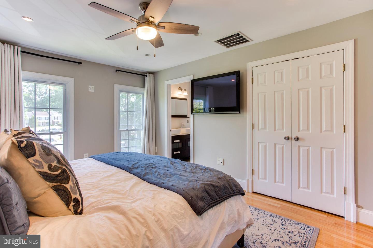 GLEN COVE - Residential Lease