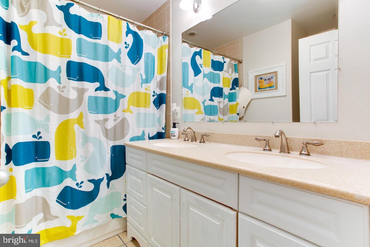 GLEN COVE - Residential Lease