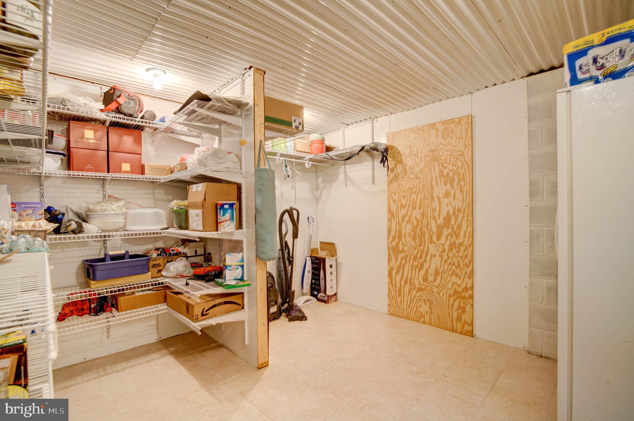 AUGUST RUN - Residential