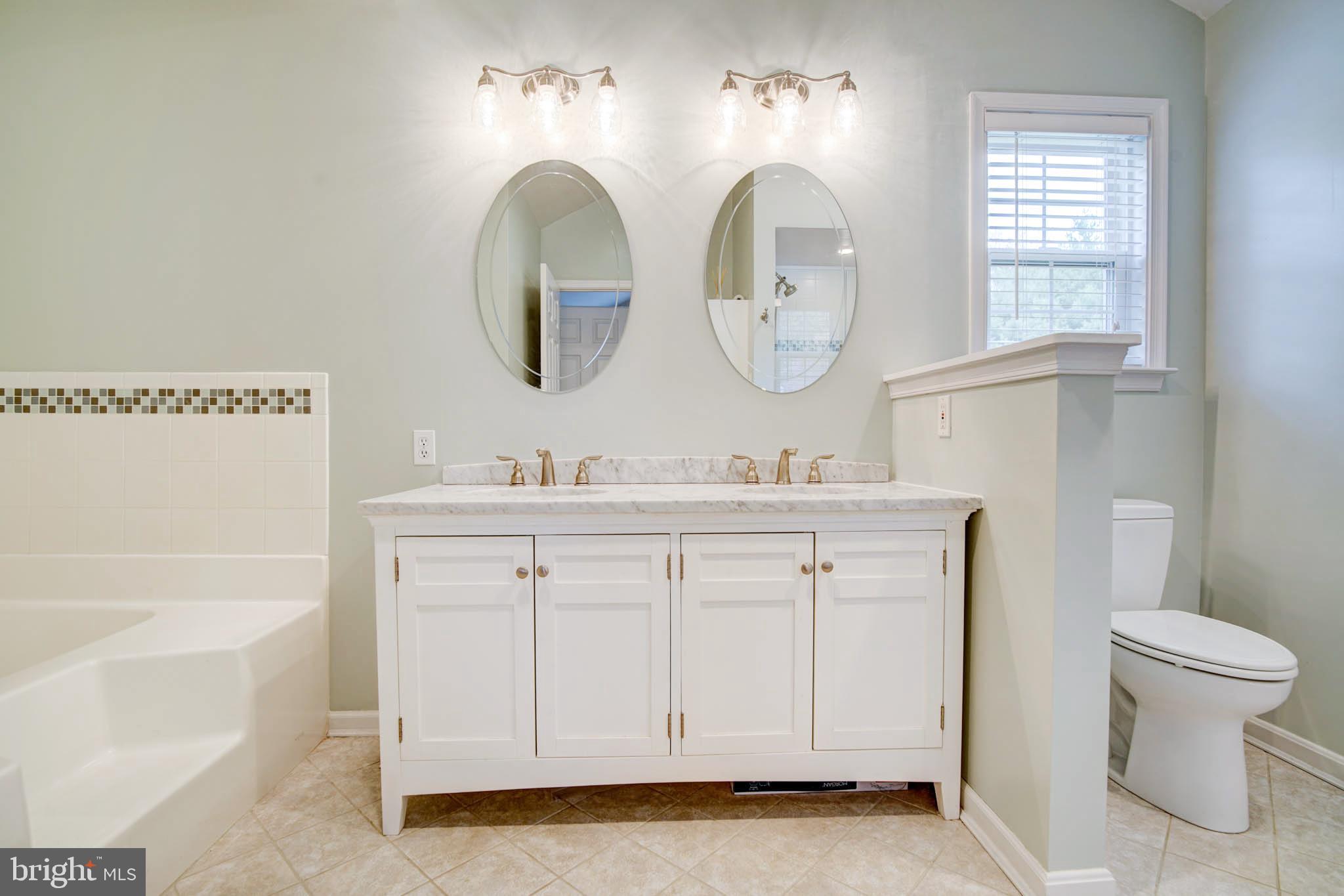 AUGUST RUN - Residential