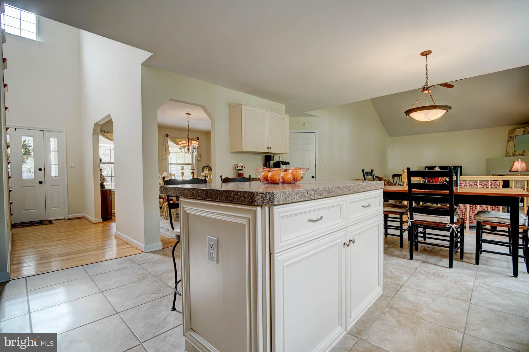 AUGUST RUN - Residential