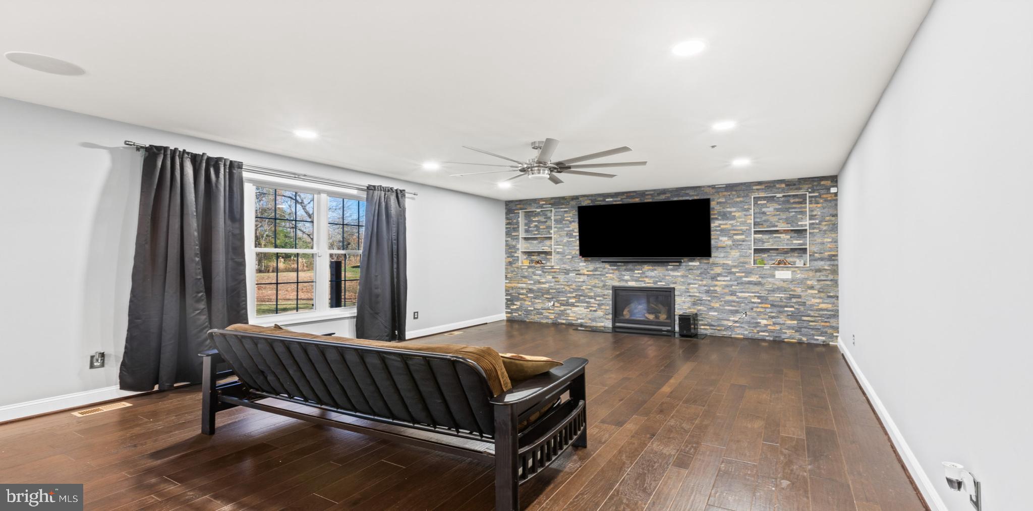 KESWICK - Residential