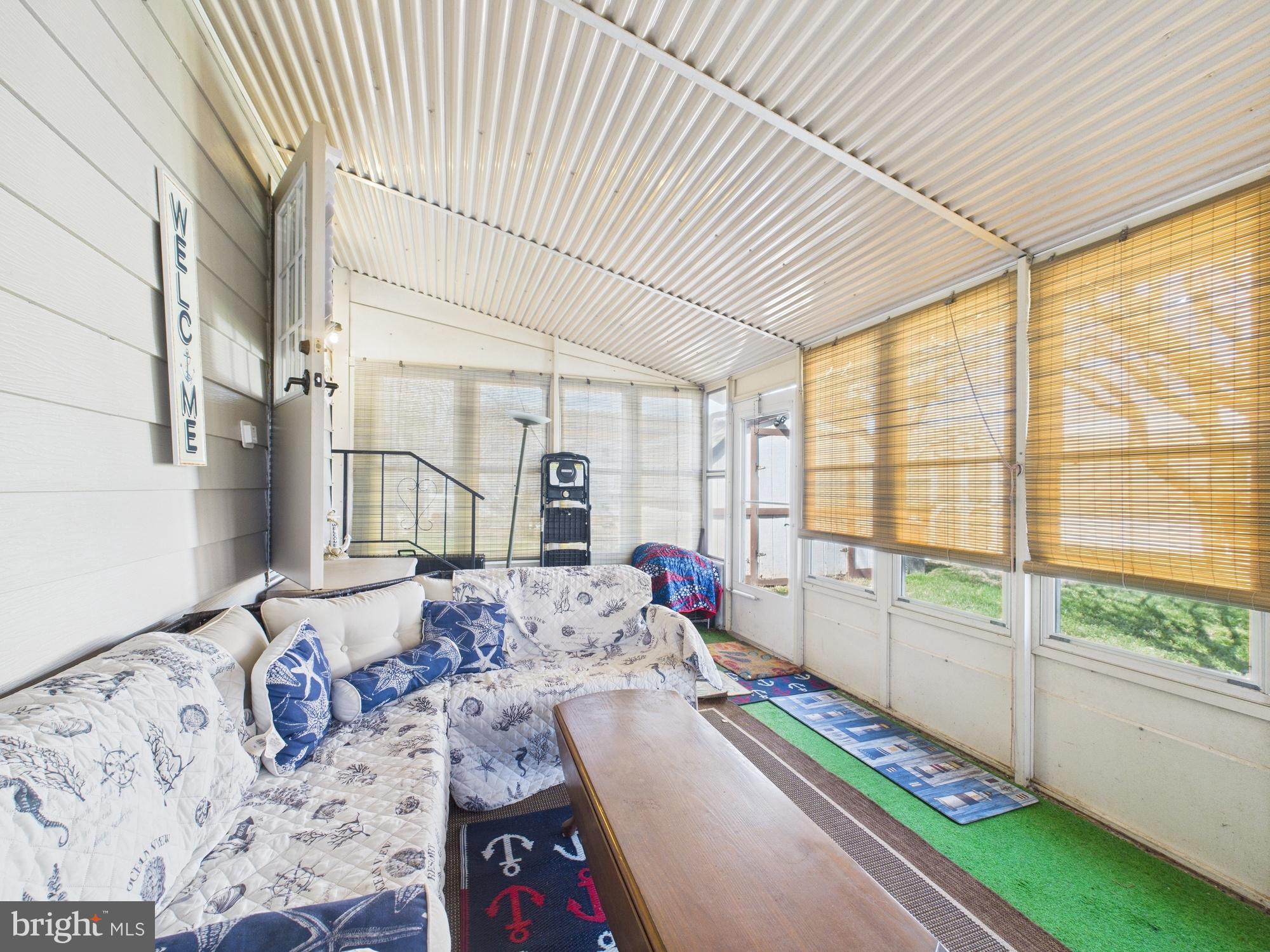 WHISPERING PINE MHP - Residential