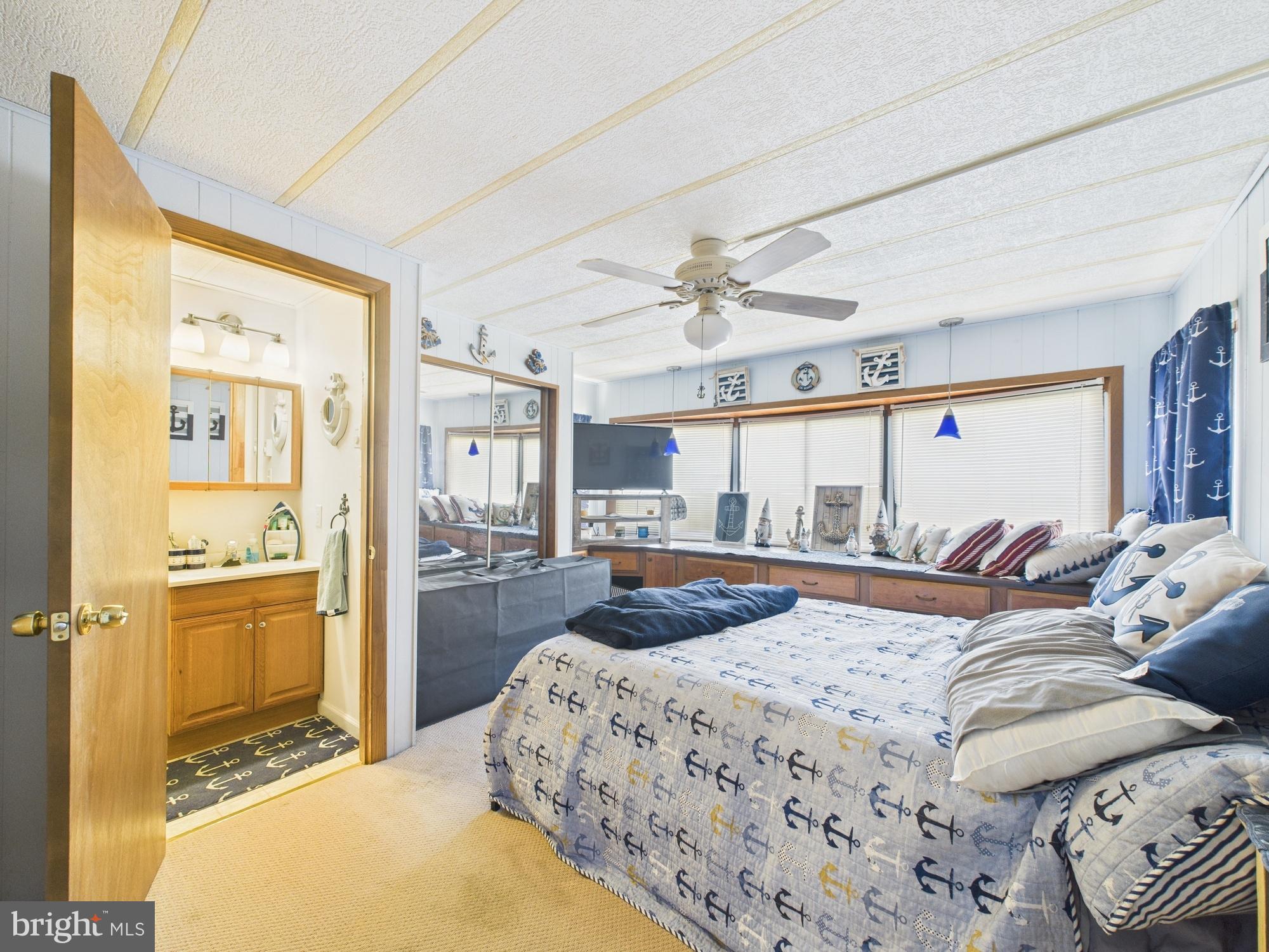 WHISPERING PINE MHP - Residential