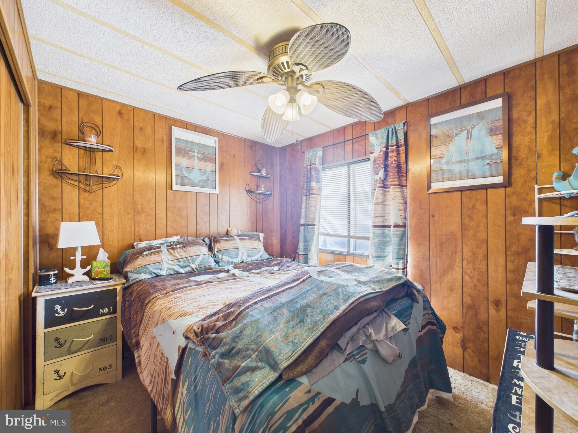 WHISPERING PINE MHP - Residential