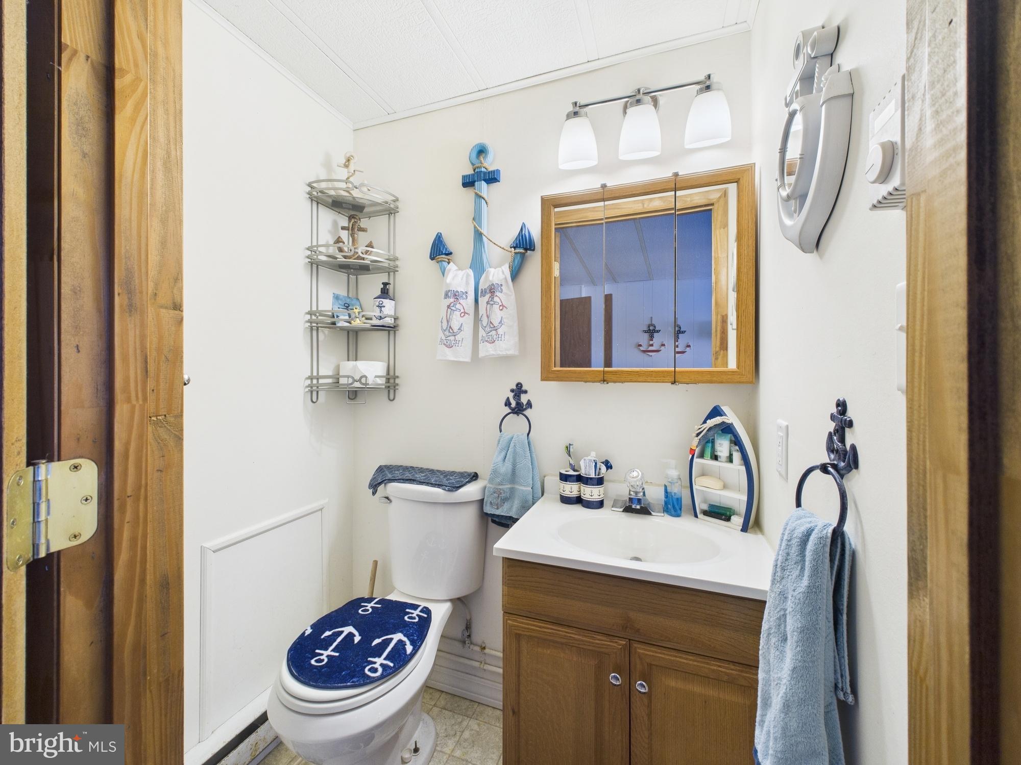 WHISPERING PINE MHP - Residential