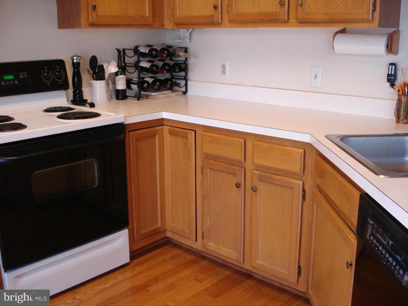 KINGSTOWNE - Residential Lease