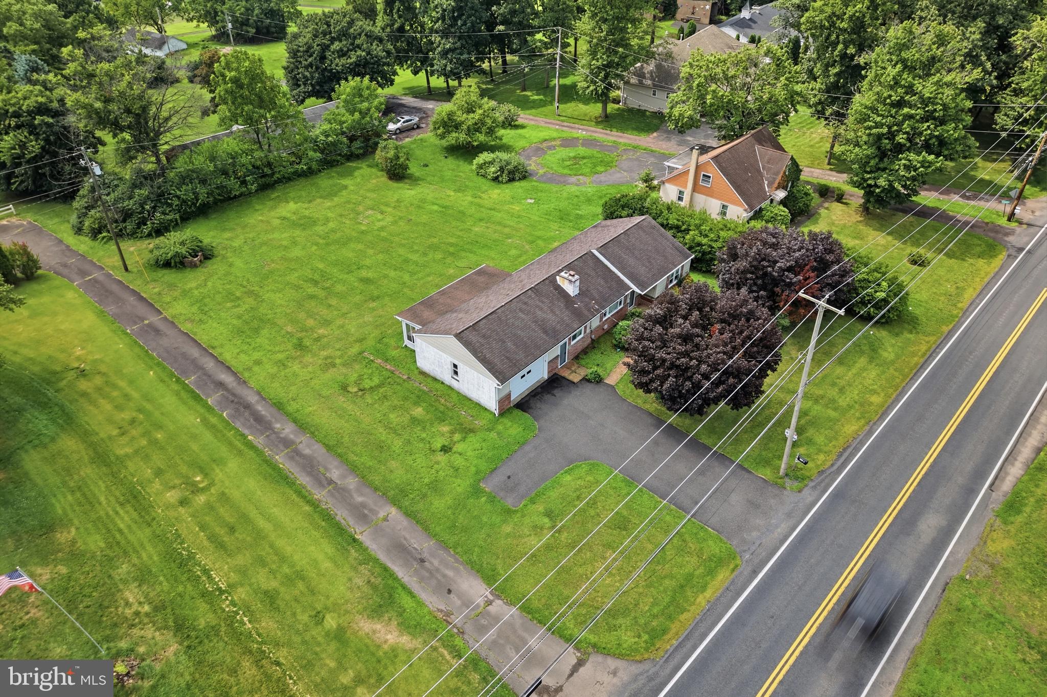 105 N RIDGE ROAD