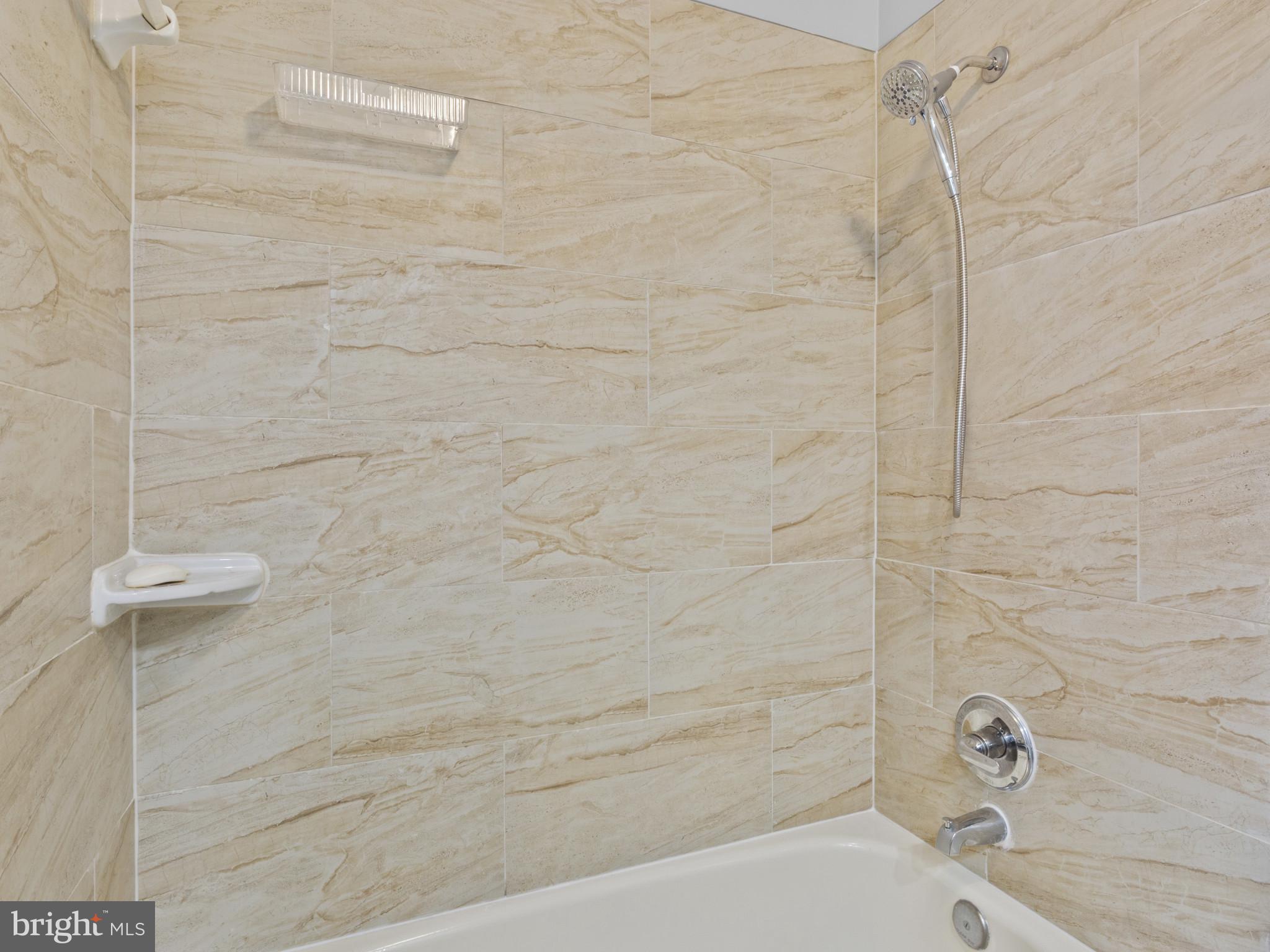 GREENCASTLE MANOR - Residential