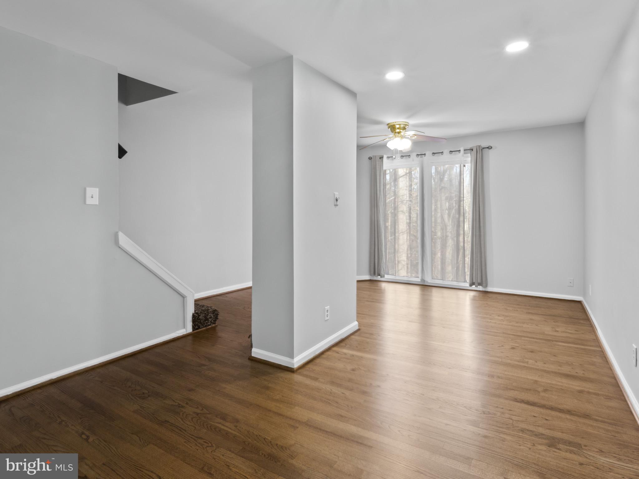 GREENCASTLE MANOR - Residential