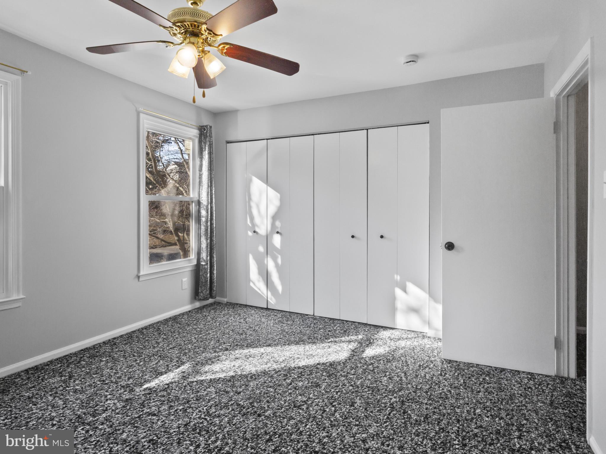 GREENCASTLE MANOR - Residential