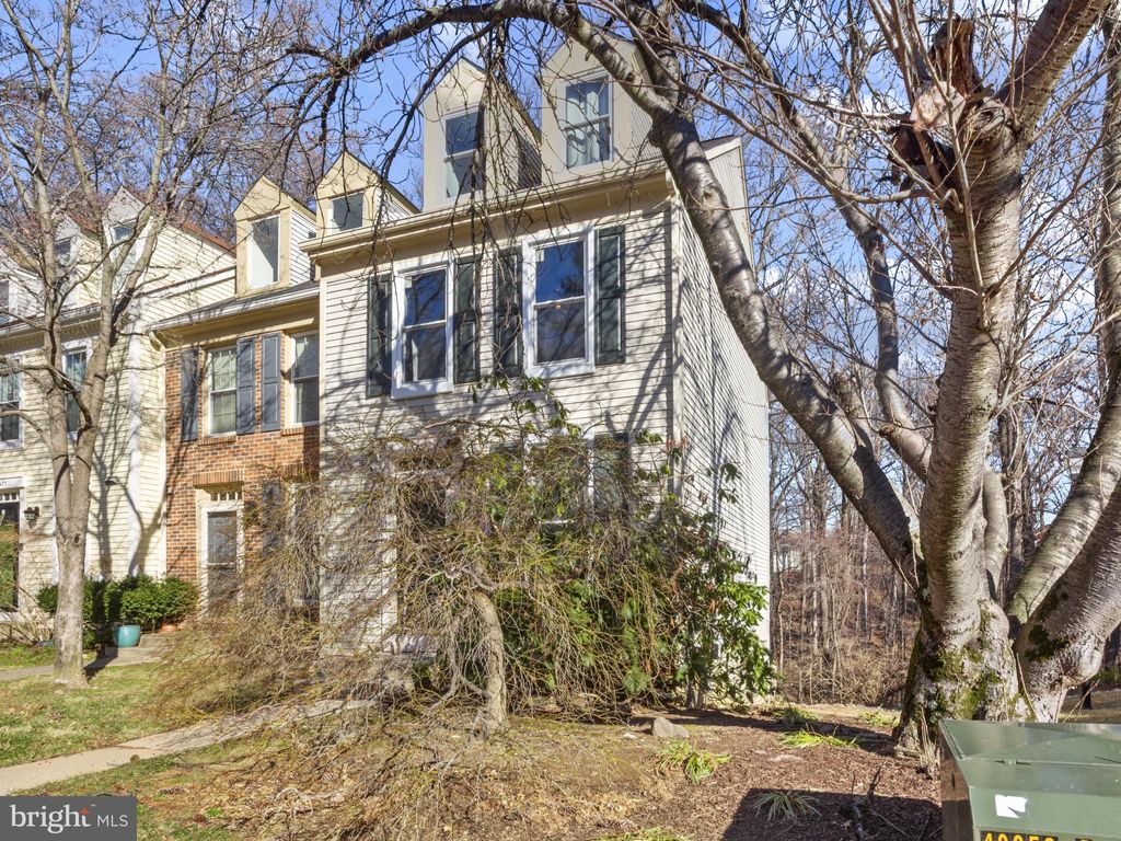 Photo of 3469 Bruton Parish Way #19-126, SILVER SPRING, MD 20904 (MLS # MDMC2214142)