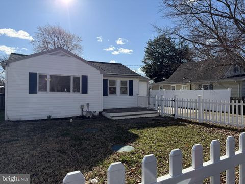 279 MAGOTHY BEACH ROAD PASADENA MD 21122