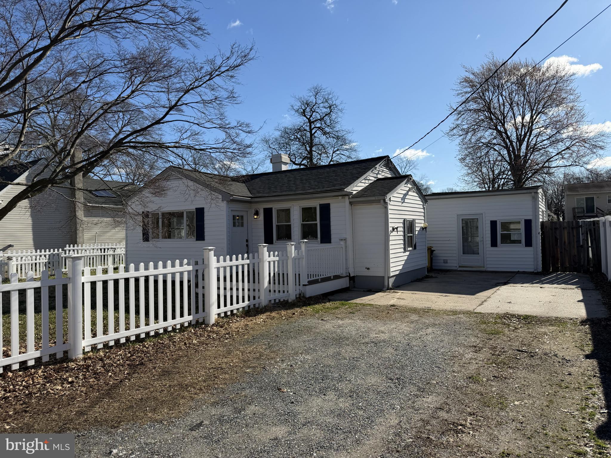 279 MAGOTHY BEACH ROAD