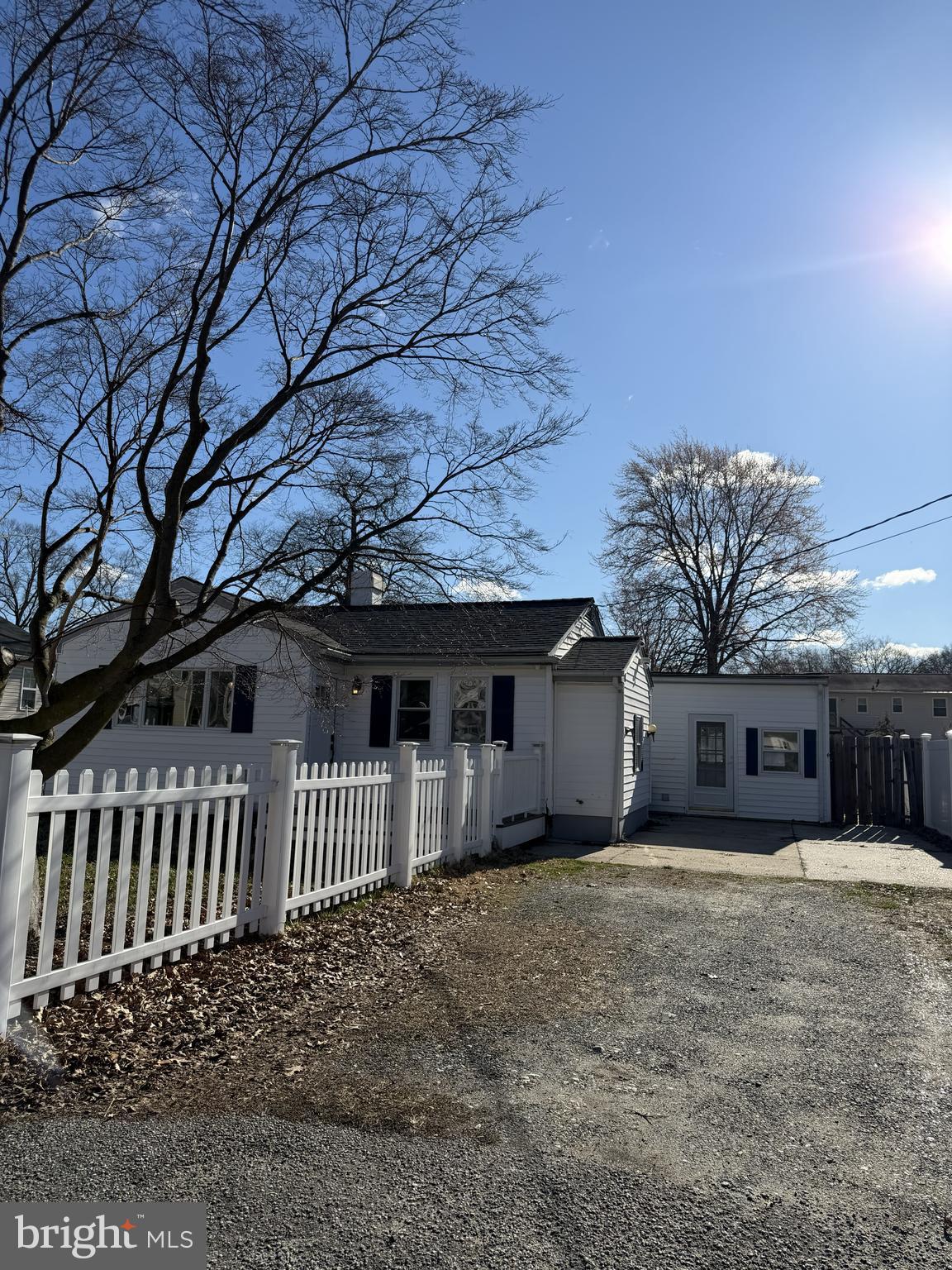 279 MAGOTHY BEACH ROAD