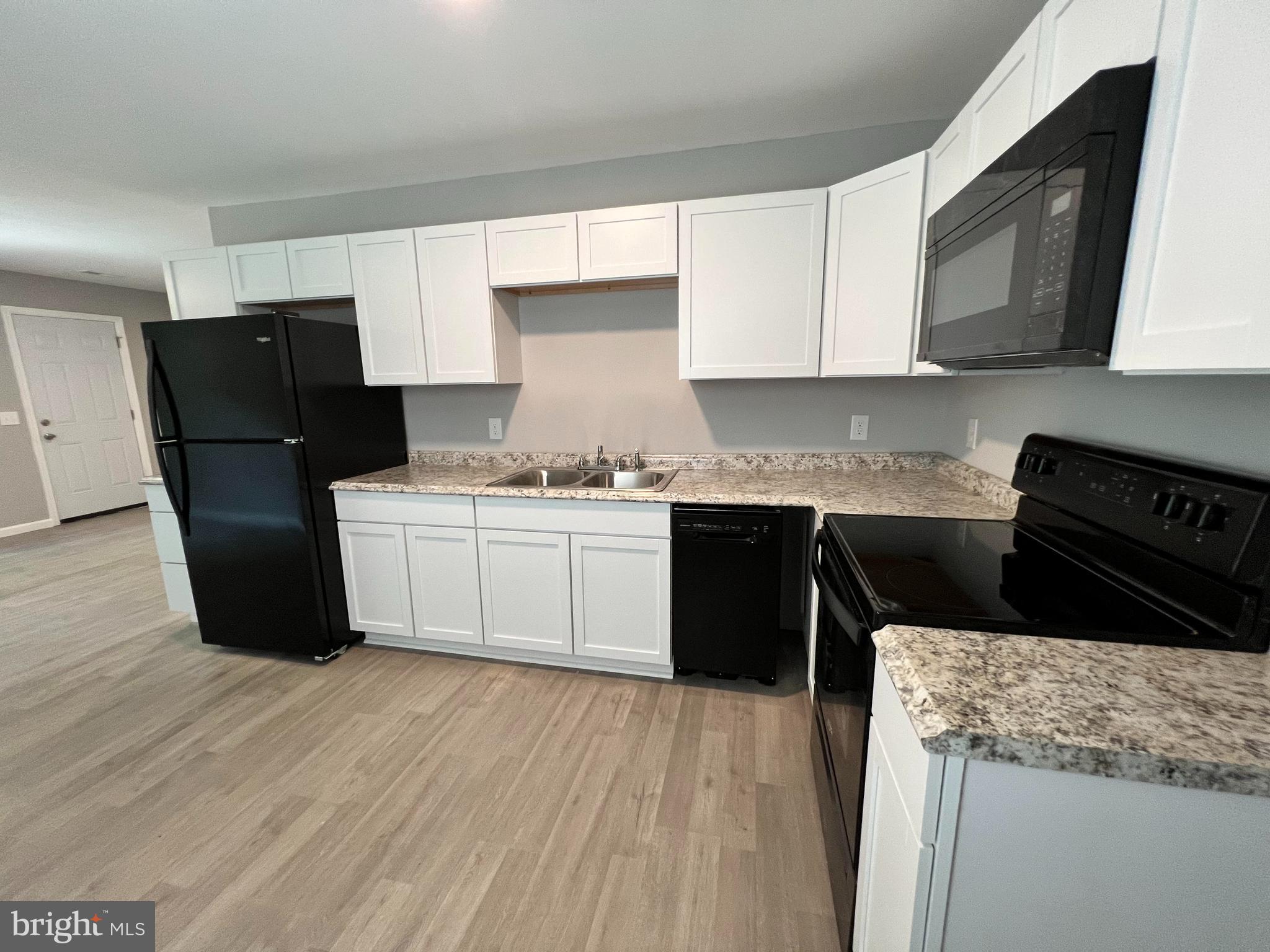 MANOKIN - Residential