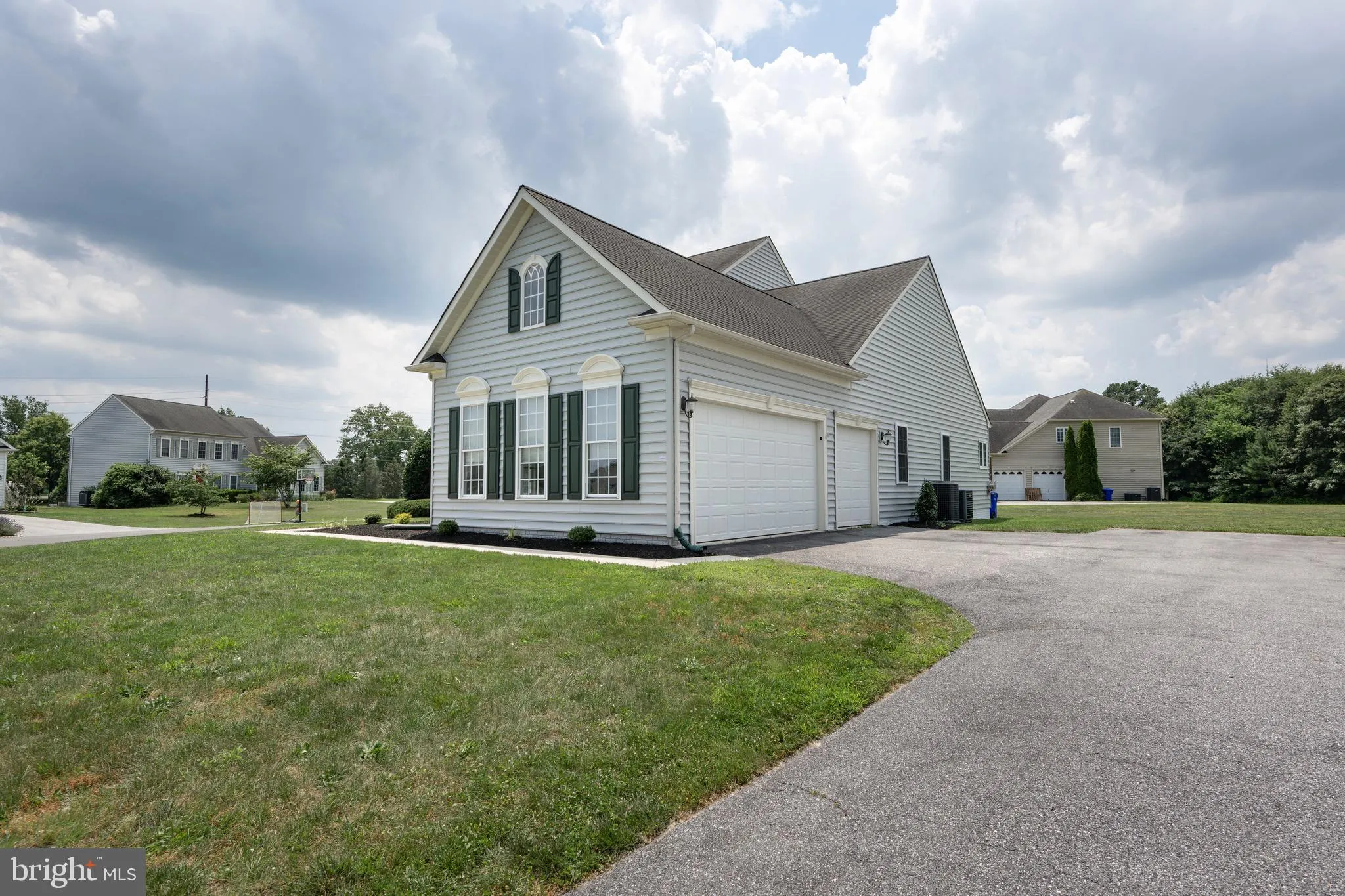 Harbeson, Delaware 19951, United States, 5 Bedrooms Bedrooms, ,4 BathroomsBathrooms,Residential,Active,182934