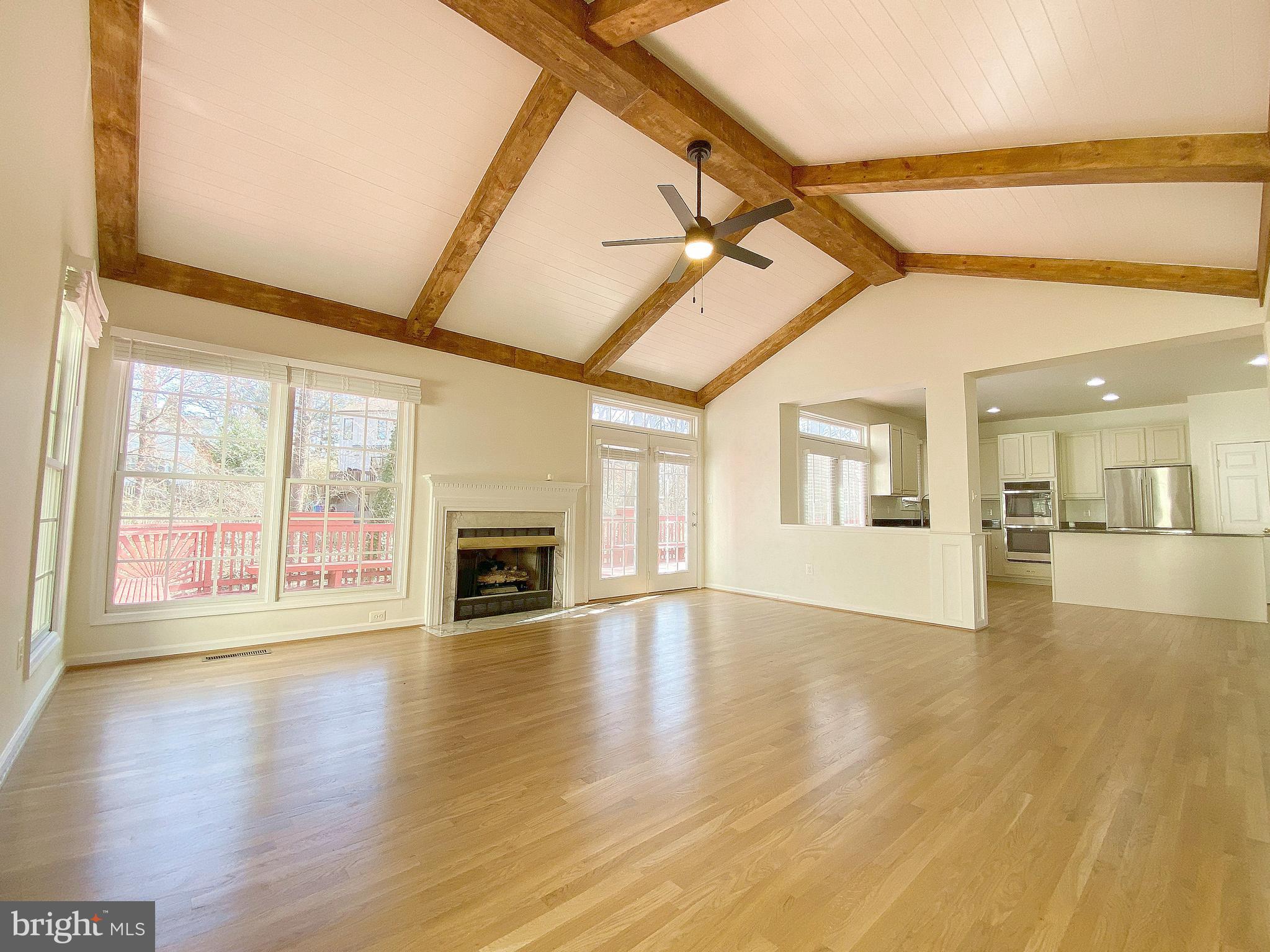 VALLEY VIEW MANOR - Residential Lease