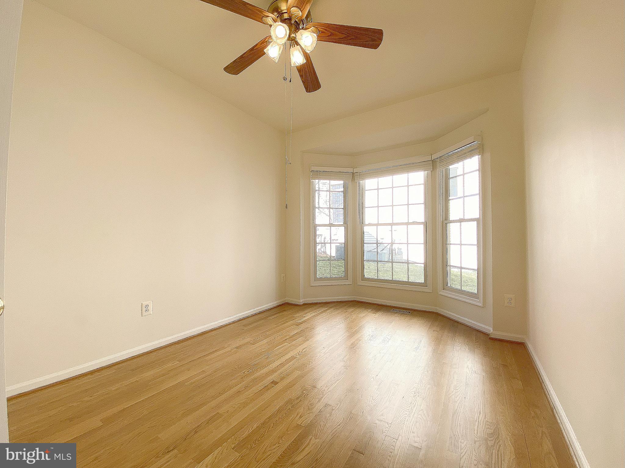 VALLEY VIEW MANOR - Residential Lease