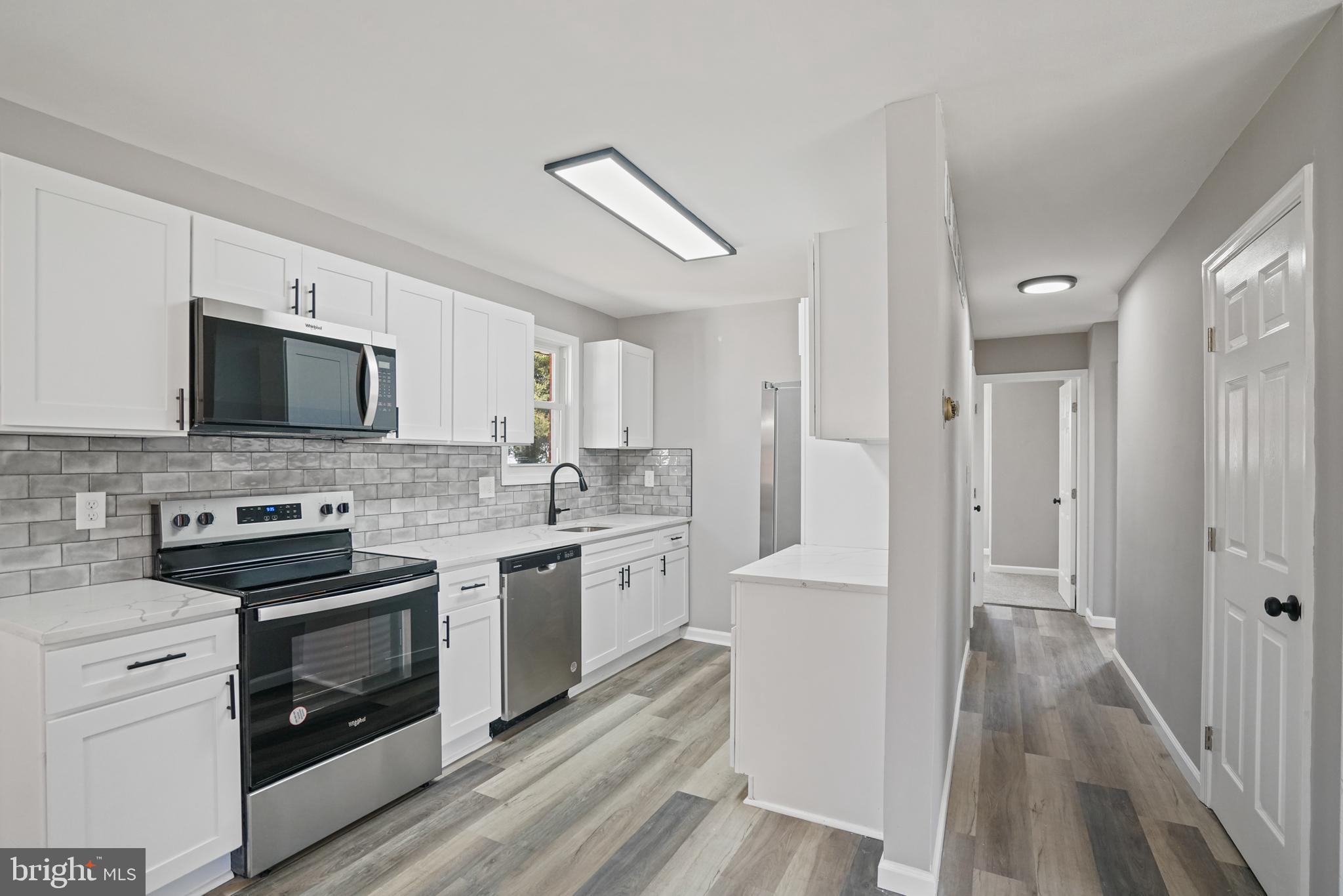 RIVER RIDGE ESTATES - Residential