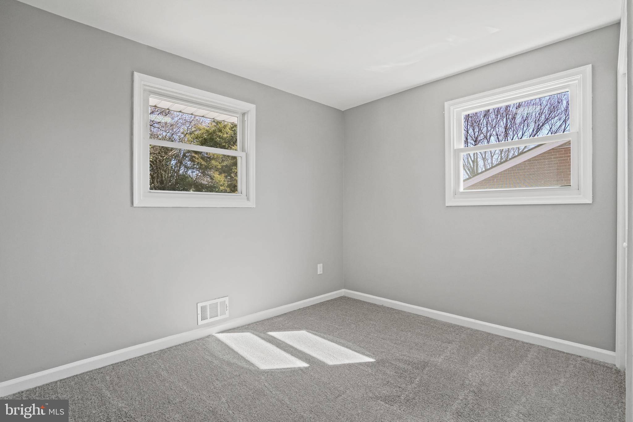 RIVER RIDGE ESTATES - Residential