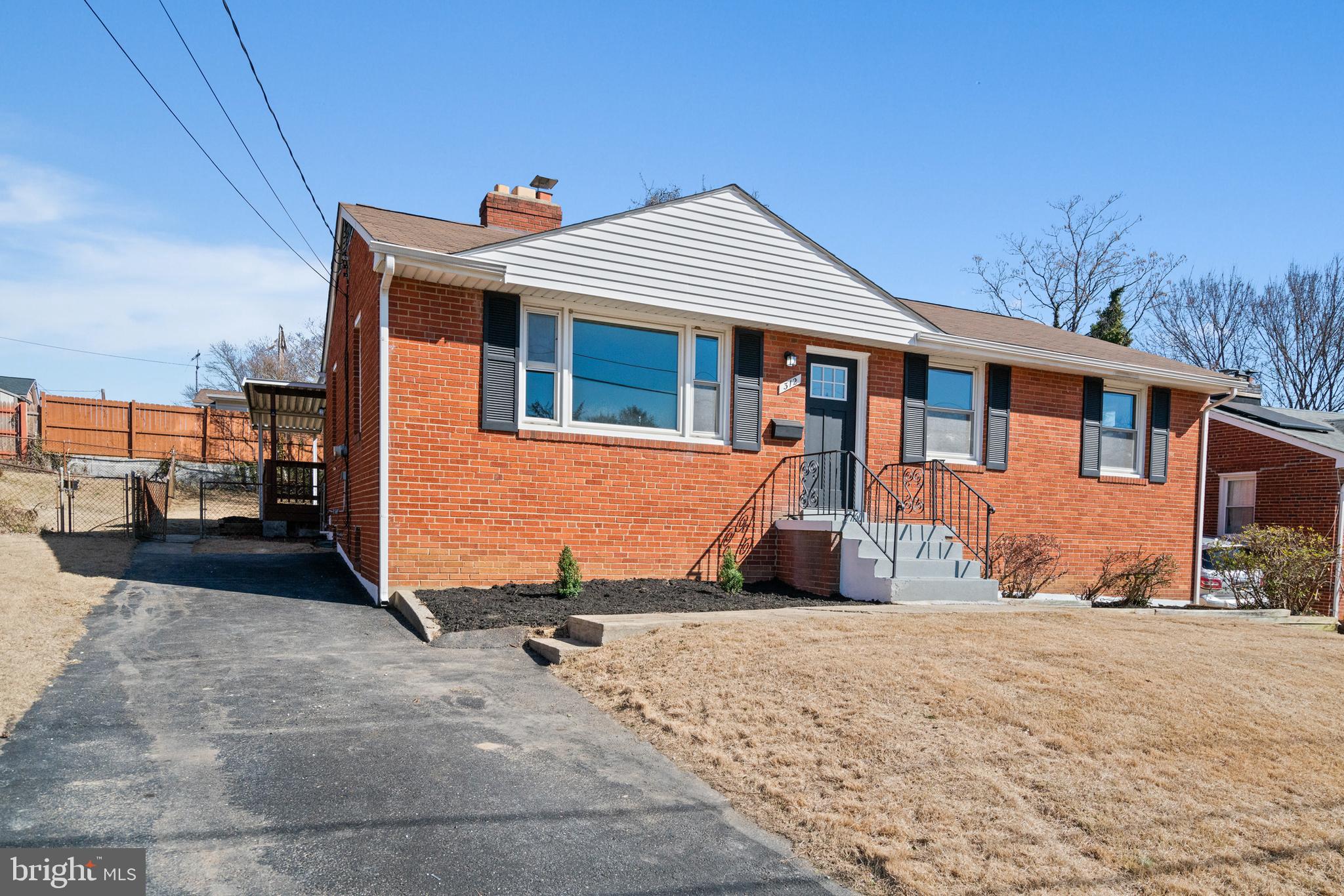 RIVER RIDGE ESTATES - Residential