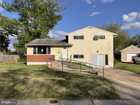 Homes For Sale - 727 Delmar Avenue<br/> GLEN BURNIE, MD 21061