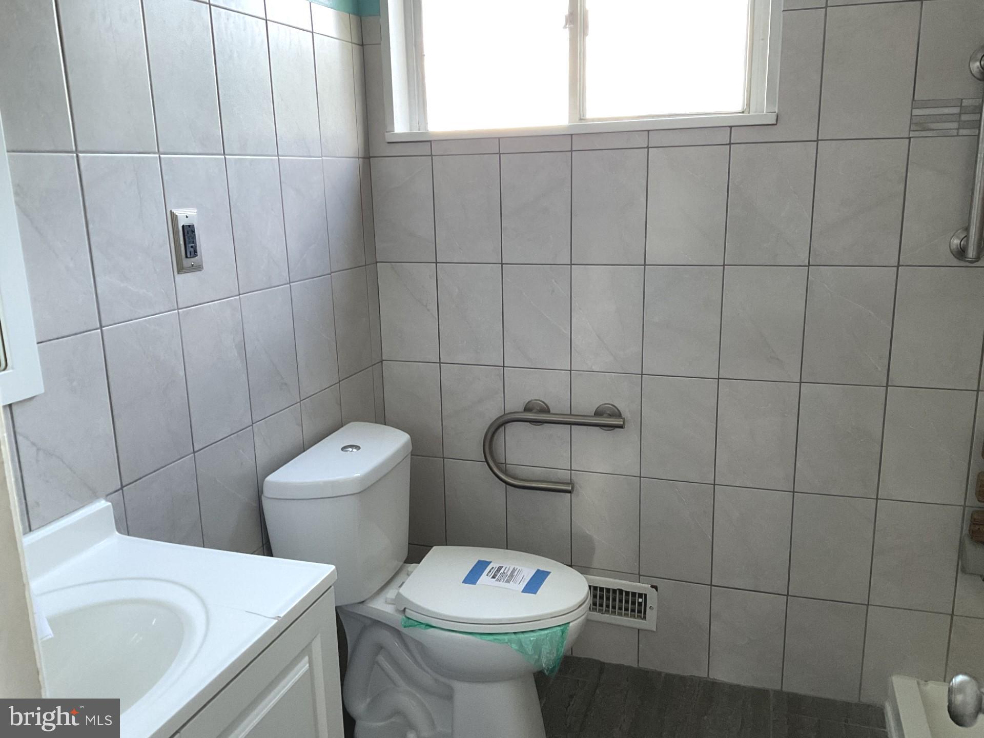 MUNROE GARDENS - Residential