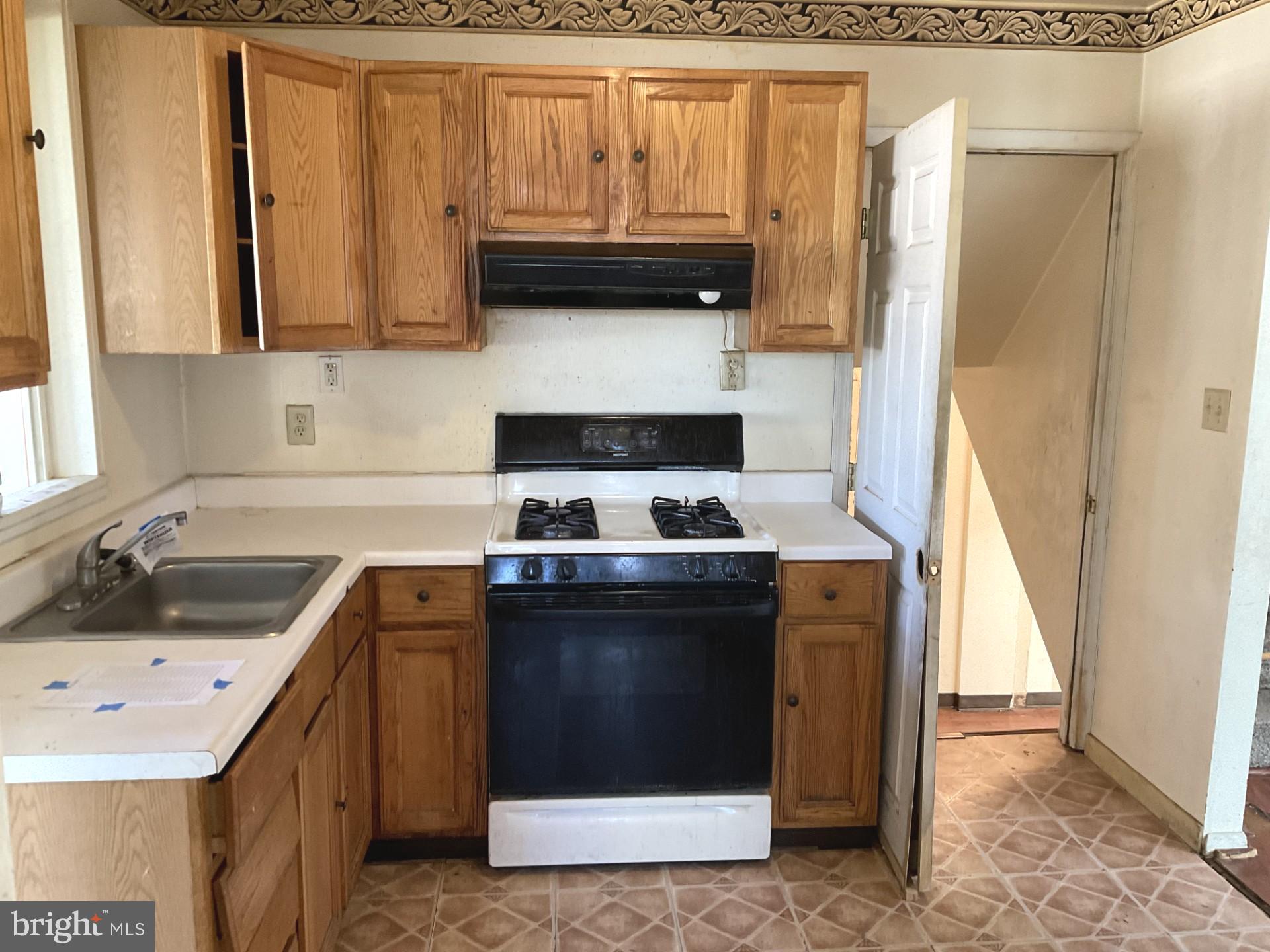 MUNROE GARDENS - Residential